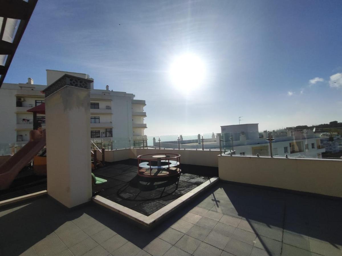 Armacao De Pera Ocean Terrace With Pool By Homing Appartement Buitenkant foto