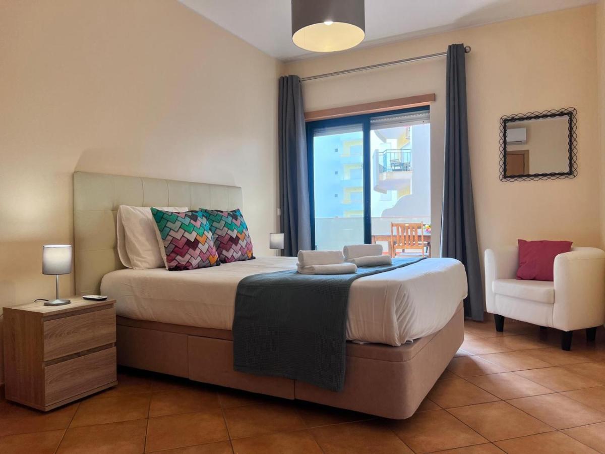 Armacao De Pera Ocean Terrace With Pool By Homing Appartement Buitenkant foto