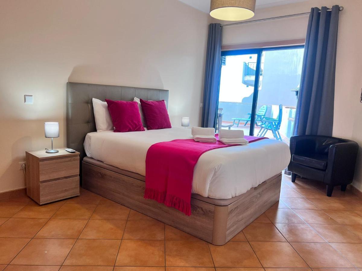 Armacao De Pera Ocean Terrace With Pool By Homing Appartement Buitenkant foto